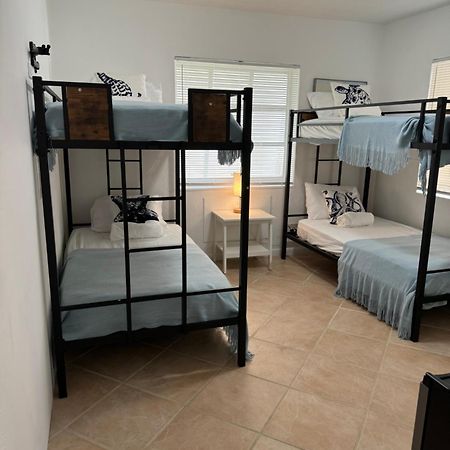 Hostel Beds & Sheets Fll Airport Dania Beach Εξωτερικό φωτογραφία