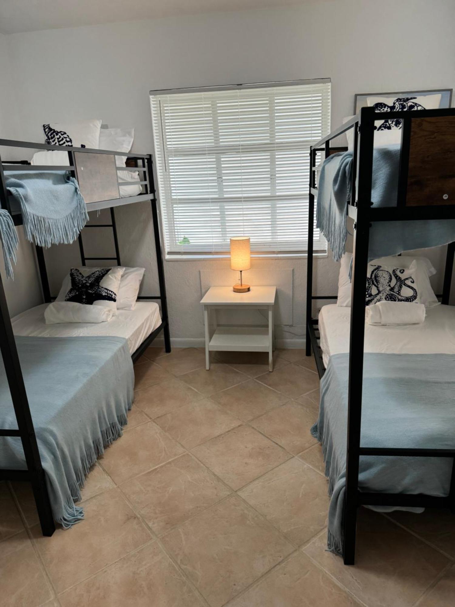 Hostel Beds & Sheets Fll Airport Dania Beach Εξωτερικό φωτογραφία