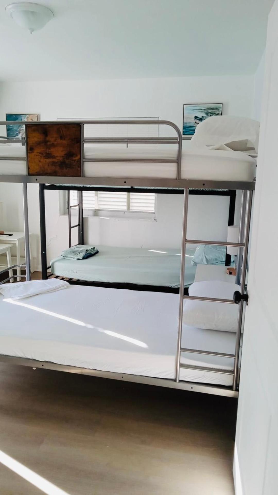 Hostel Beds & Sheets Fll Airport Dania Beach Εξωτερικό φωτογραφία